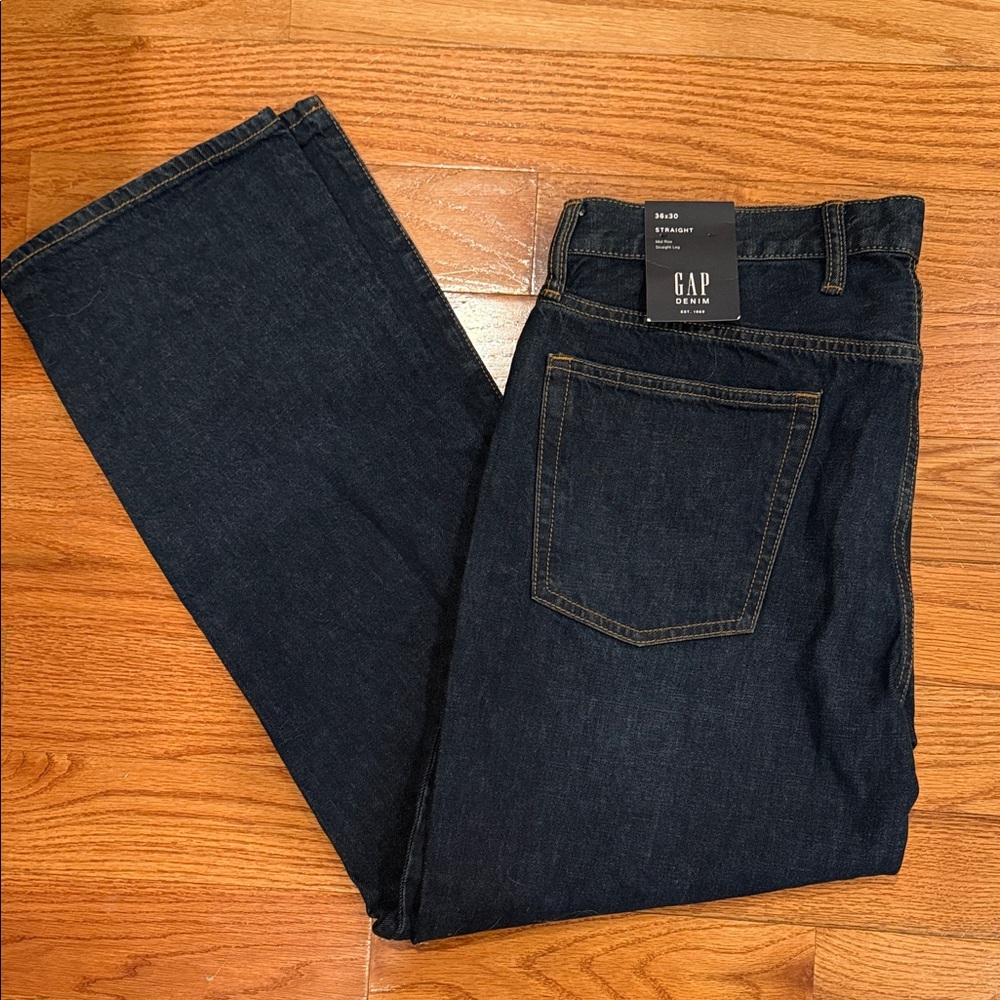 GAP Men's Indigo Straight Jeans